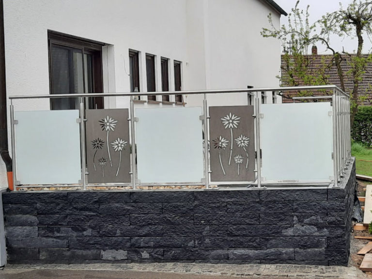 balkon geissler sichtschutzwand aus glas beispiel 06